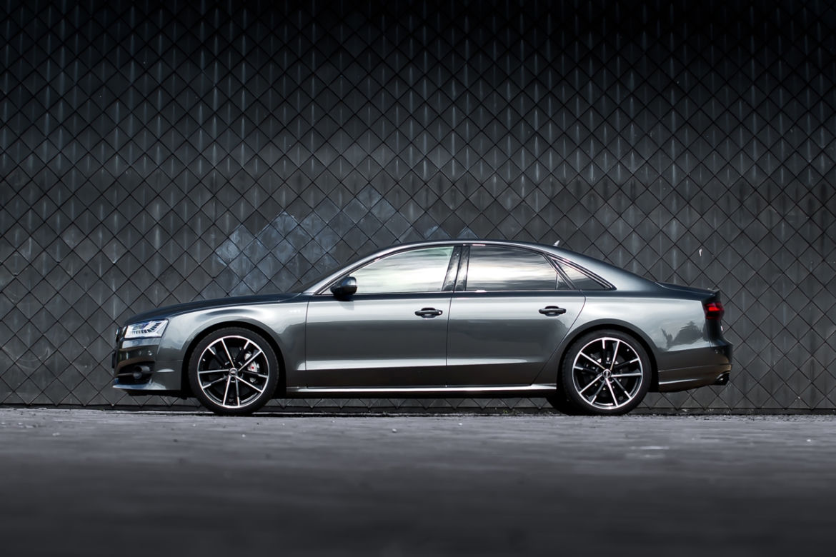 Audi S8 plus 4.0 V8 TFSI quattro
