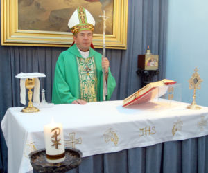 bp. gen. dyw. Tadeusz Płoski – katolicki biskup polowy Wojska Polskiego