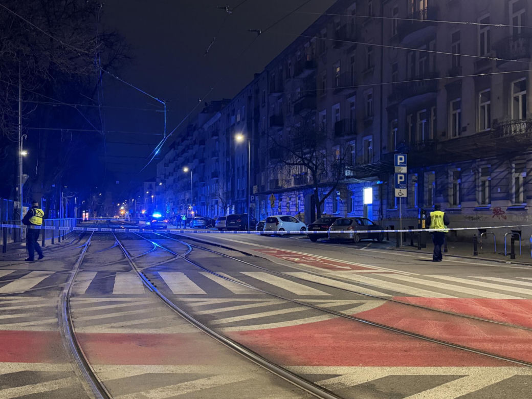 Podejrzany pakunek wstrzymał ruch tramwajów na Pradze. Co się stało?