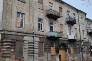 Kamienica przy Polowej 59 w Łomży odzyska dawny blask! Znajdą się tam kolejne lokale komunalne 