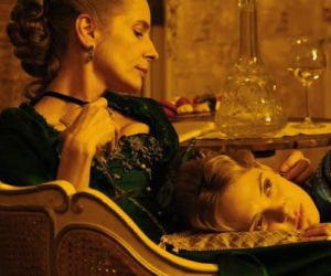 Nowe ujęcia z Lalki Netfliksa