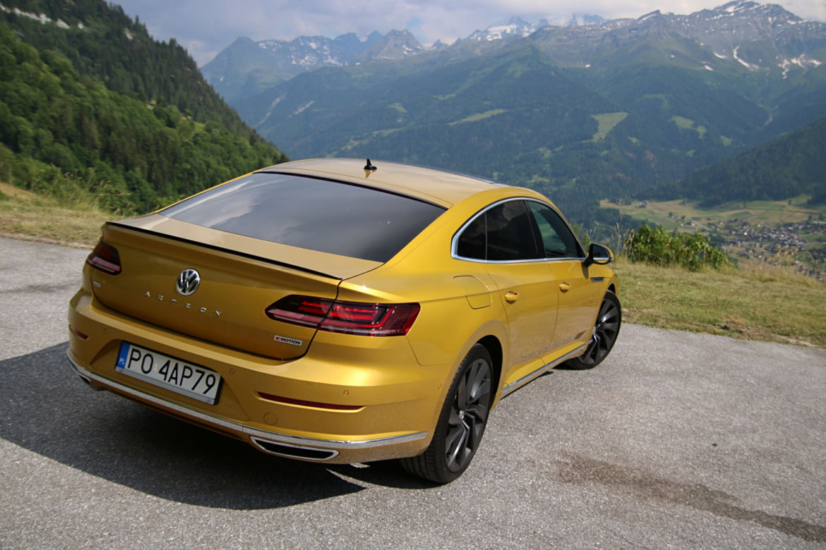 Volkswagen Arteon R-Line 2.0 TDI Bi-Turbo 240 KM 4Motion DSG7