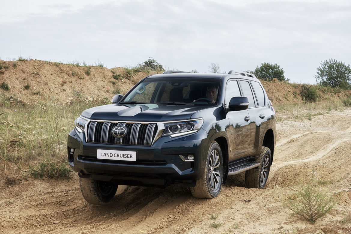 nowa Toyota Land Cruiser