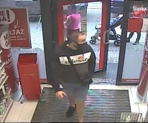 Zabrze: Weszli do drogerii i ukradli perfumy? Rozpoznajesz ich? [ZDJĘCIA]