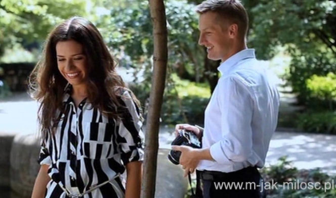 M JAK MIŁOŚĆ. IZA (Sandra Staniszewska), PAWEŁ (Rafał Mroczek)