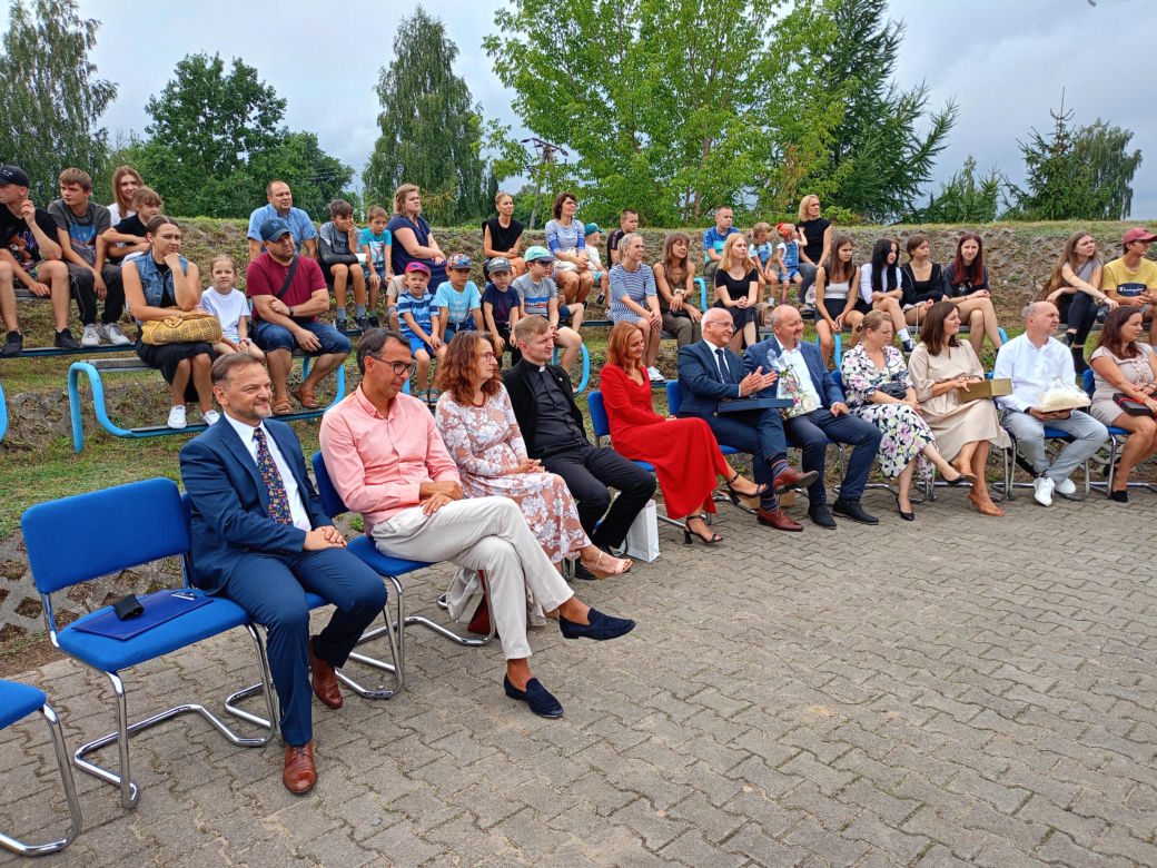 Jubileusz 25-lecia siedleckiej SOS Wioski Dziecięcej był okazją do wspólnej zabawy i wręczenia prezentów i pamiątek dla osób zaangażowanych w program