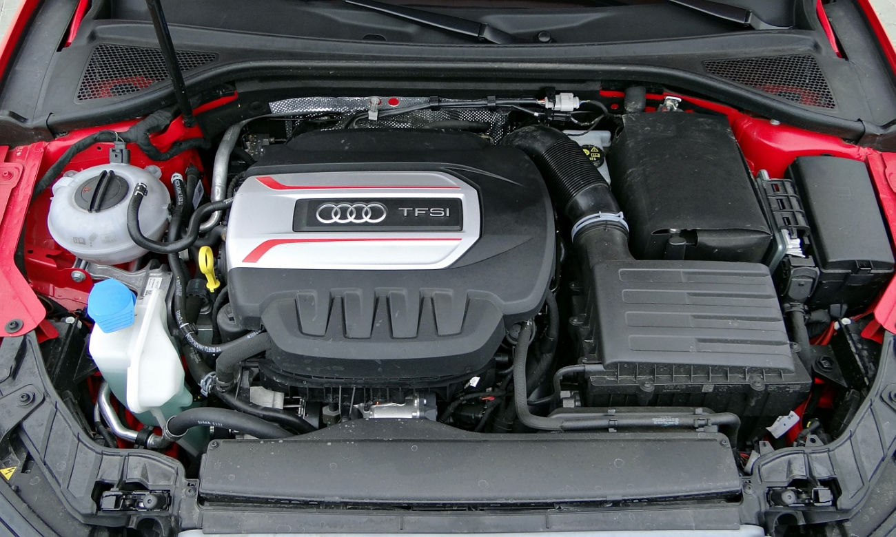 Audi S3 Limousine silnik 2.0 TFSI quattro