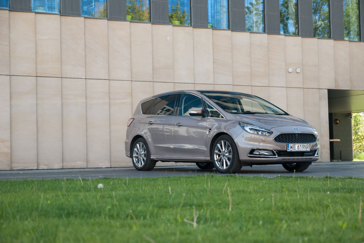 Ford S-MAX Vignale 2.0 TDCI 180 AWD Powershift