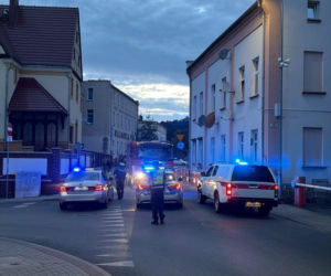 Dwa niewybuchy pod galerią handlową. Jeden znaleziono w koszu na śmieci