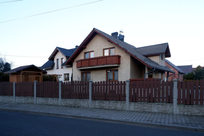 To jedno z najpiękniejszych miast w woj. śląskim. W PRL-u otrzymało i straciło prawa miejskie