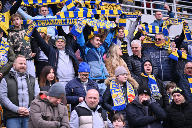 Arka Gdynia - Widzew Łódź: Zdjęcia kibiców i zawodników z meczu 25. kolejki PKO BP Ekstraklasy