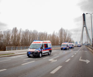 29 supernowoczesnych ambulansów dla Warszawy