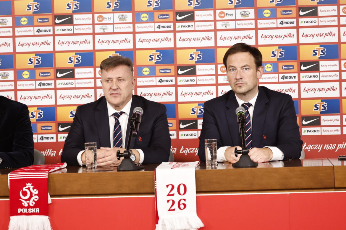 Cezary Kulesza i sekretarz Łukasz Wachowski ogłosili nowego sponsora PZPN