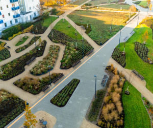 Park nad Południową Obwodnicą Warszawy w marcu 2026 r.