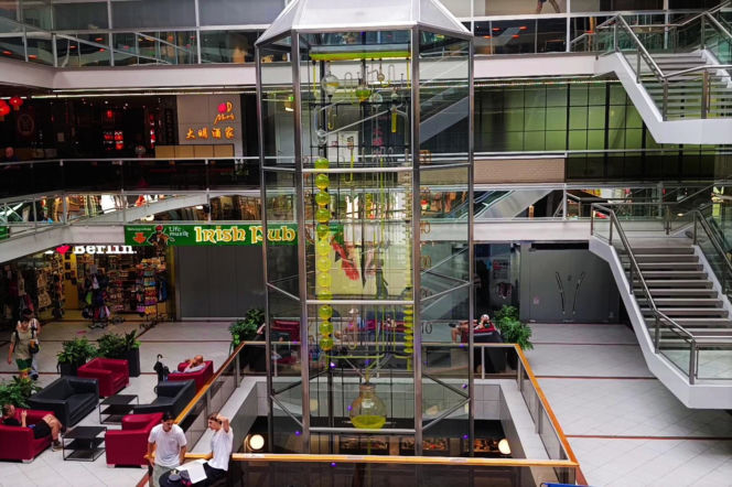 Zegar wodny w Europa Center