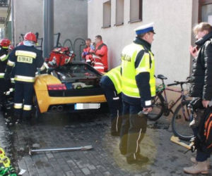 wypadek Lamborghini Gallardo w Sopocie