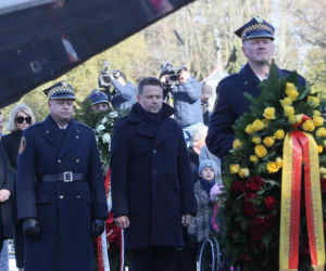 Obchody 16. rocznicy katastrofy smoleńskiej. Powązki