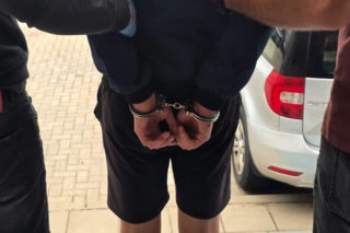 Poszarpali i okradli swoją znajomą. Policja już zatrzymała delikwentów