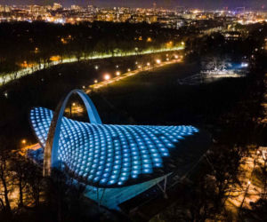 Spektakularna iluminacja Teatru Letniego w Szczecinie