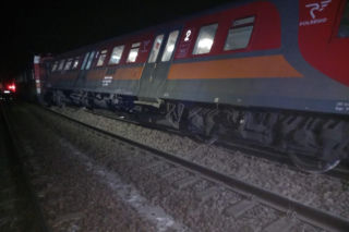 Wykolejony pociąg. Na miejscu wszystkie służby