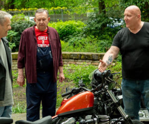 Barwy szczęścia odc. 2526. Graca (Robert Kalinowski), Stefan (śp. Krzysztof Kiersznowski), Zdzisio (Zbigniew Buczkowski)