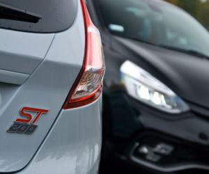 Ford Fiesta ST200 Renault Clio RS Trophy