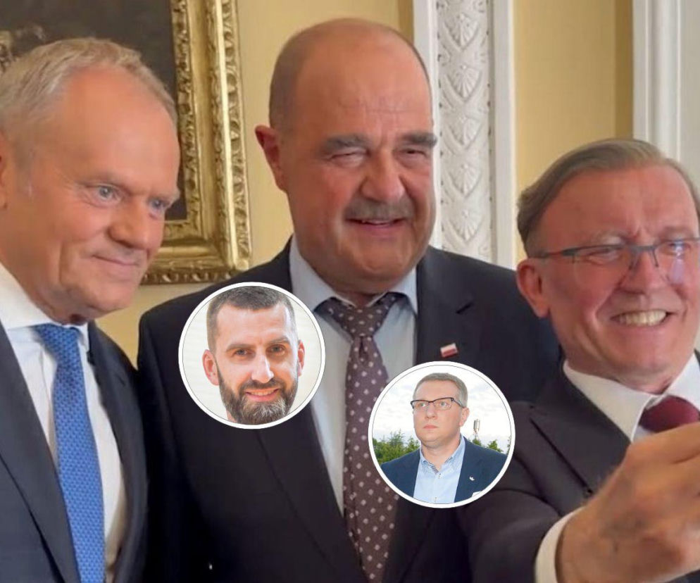 Donald Tusk, Cezary Żak i Artur Barciś na planie serialu Ranczo. Na miniaturach politycy. O kulisach wizyty przeczytasz w SE.