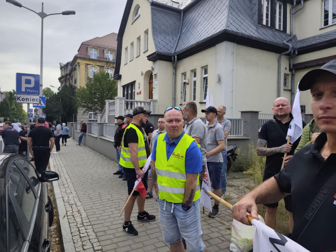 Protest górników i hutników