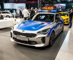 Kia Stinger GT, oznakowany radiowóz
