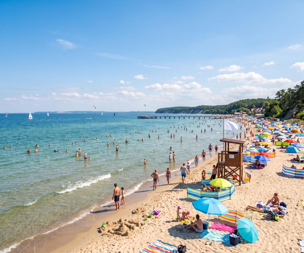 Sinice Mechelinki. Czy w Mechelinkach można się kąpać 15.08? Flaga, warunki pogodowe