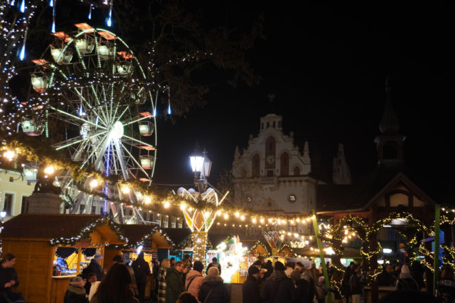 Świąteczne Miasteczko w Rzeszowie już otwarte!