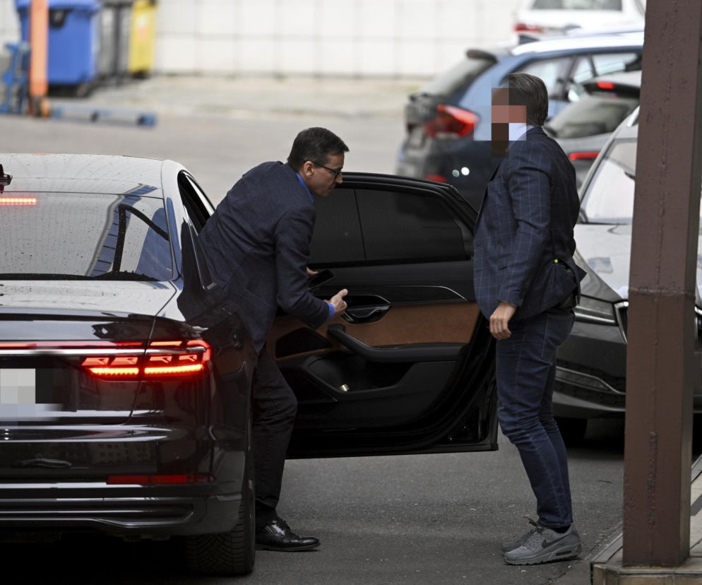 Morawiecki pod specjalnym nadzorem