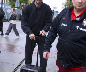 Kamil Grabara spotykał się z Polą Lis. Kim jest jego nowa ukochana?