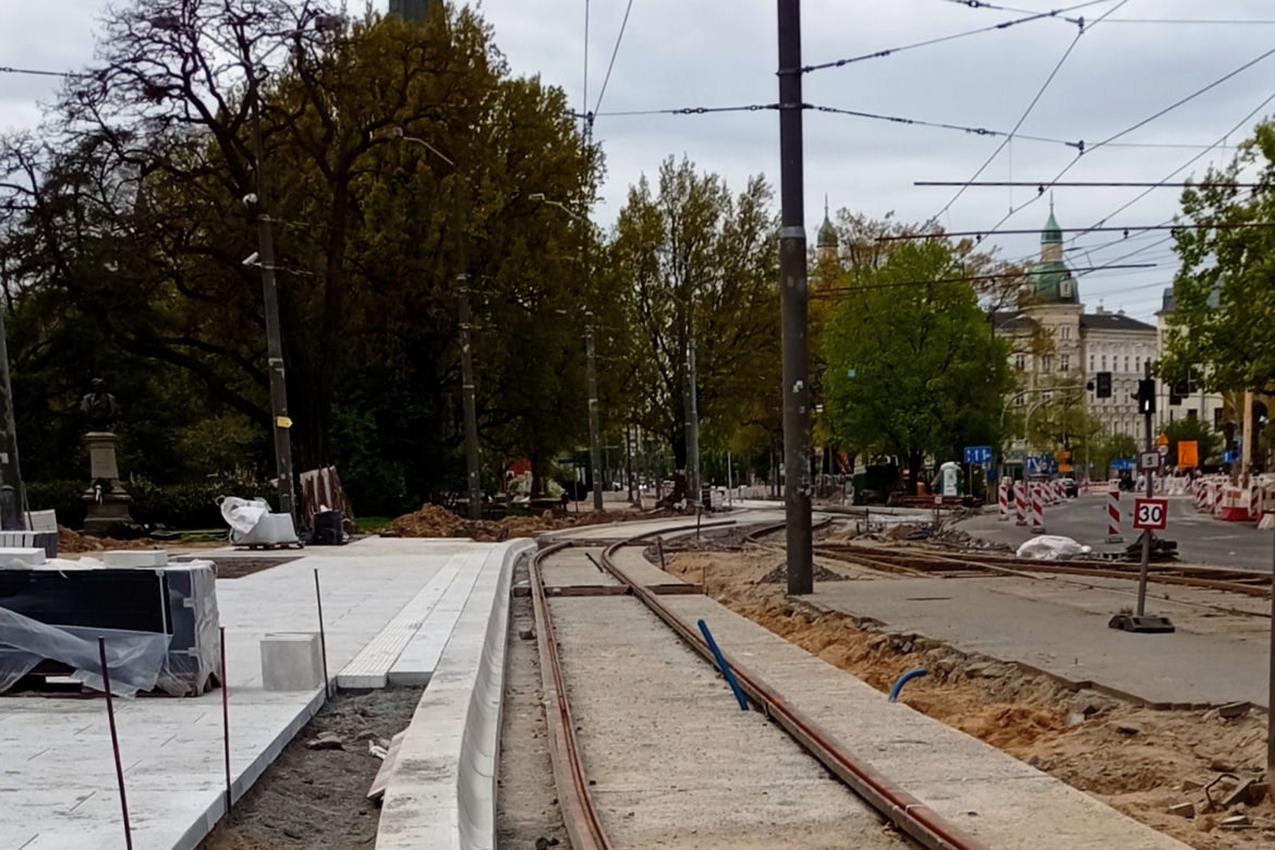 Przebudowa placu Zwycięstwa. Duże zmiany w kursowaniu tramwajów