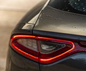 Kia Stinger 2.0 T-GDI 245 KM 8AT RWD GT Line