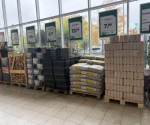 Pellet w Niemczech tańszy niż w Polsce? Sprawdziliśmy ceny za granicą. Różnice mogą zaskoczyć