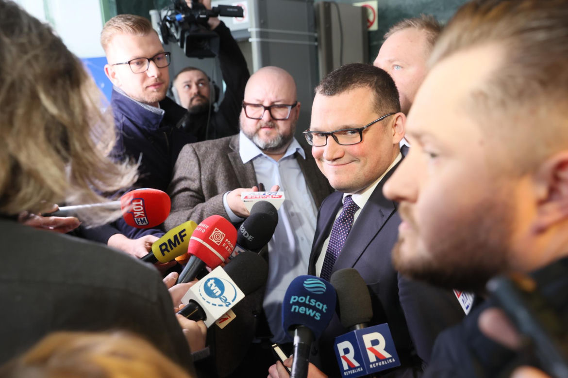Awantura o debatę Nawrockiego i Trzaskowskiego w Końskich