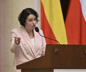 Wotum zaufania i absolutorium dla prezydenta Rafała Trzaskowskiego