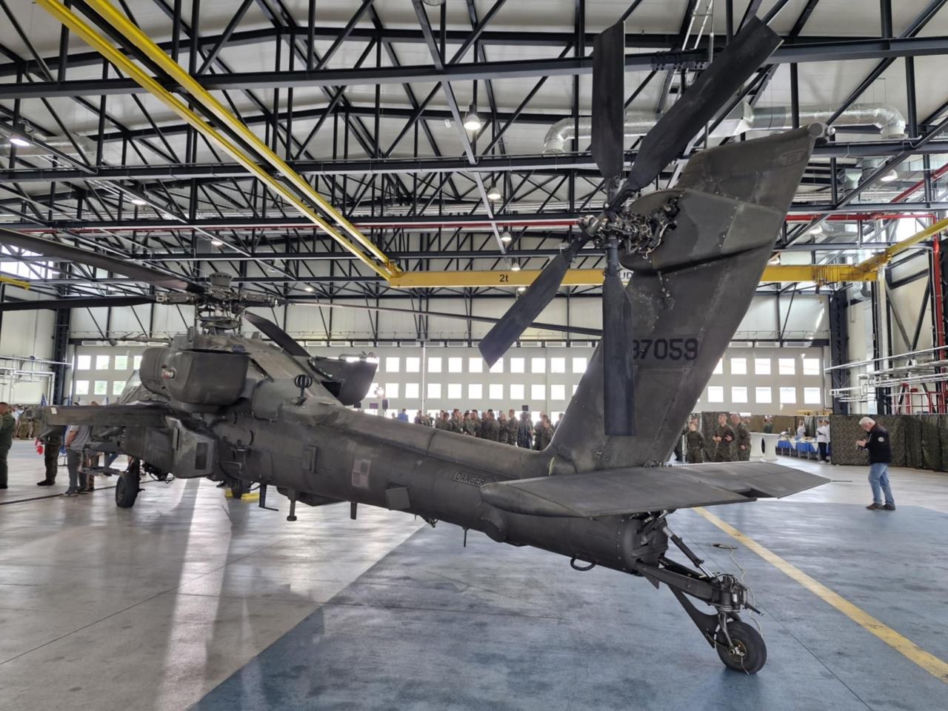 AH-64D Apache