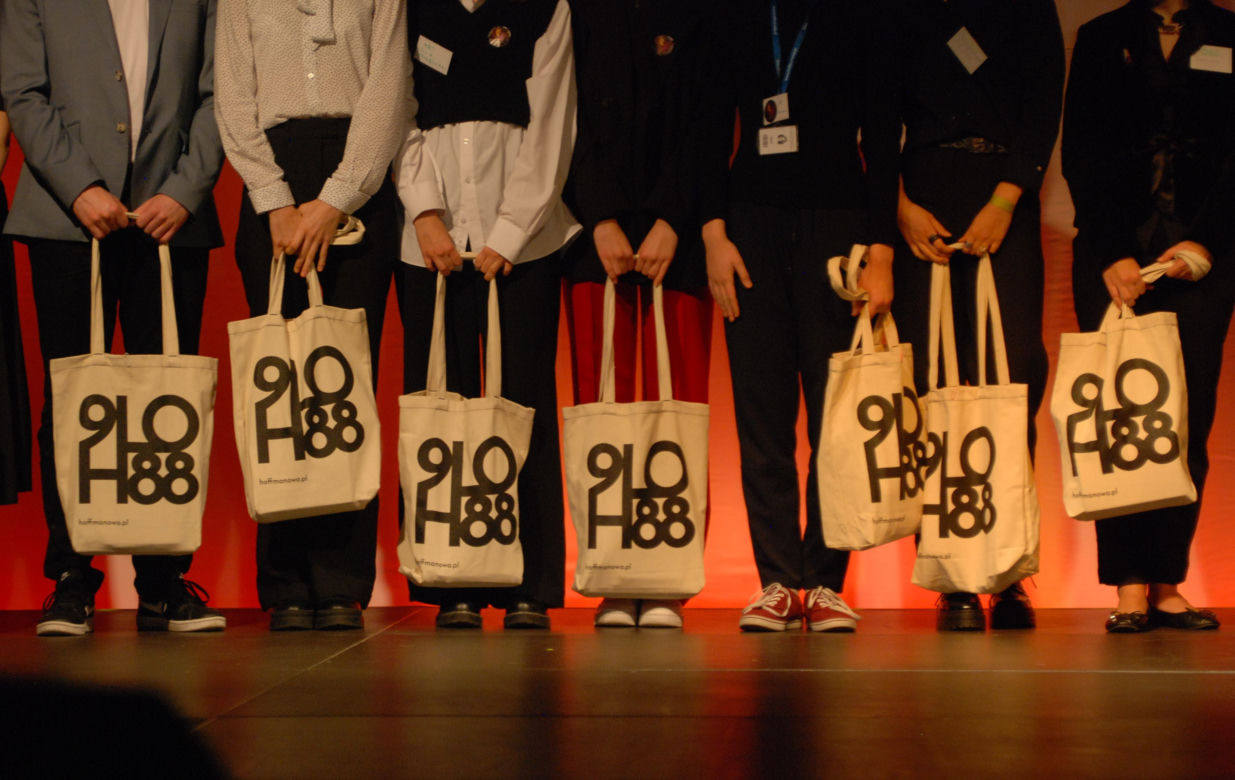 Festiwal Sztuki Teatralnej „12 Minut” w IX Liceum Ogólnokształcące im. Klementyny Hoffmanowej. To już trzynasta edycja!