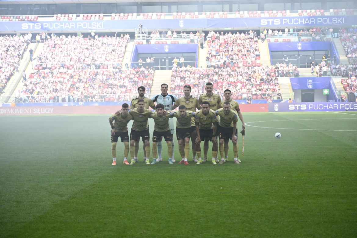 Puchar Polski pomiędzy Górnikiem Zabrze i Rakowem Częstochowa na PGE Narodowym w Warszawie