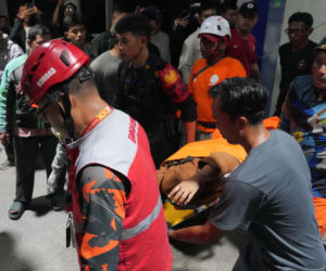 Indonezja/ Do 14 wzrosła liczba ofiar śmiertelnych kolizji pociągów, 84 osoby ranne