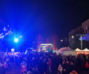 Manufaktura Świętego Mikołaja z Tomaszem Karolakiem w roli Świętego Mikołaja