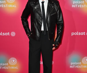 Krzysztof Ibisz odpalił tryb młodziaka. Dziubek i minki na festiwalu Polsatu