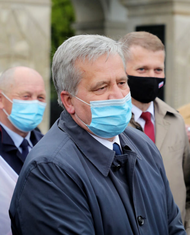 Bronisław Komorowski na obchodach Święta Flagi