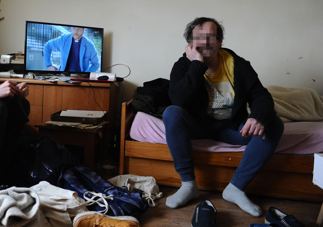 Pan Robert po ataku nożem sam zadzwonił na numer alarmowy 112