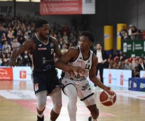 Legia Warszawa musiała uznać wyższość Dzików w derbowym starciu na Bemowie