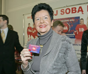 Ta gwiazda ma prawie 20 tys. emerytury! Jak ona to zrobiła?