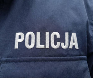 Reanimacja w sądzie we Wrocławiu. Policjanci uratowali życie 78-latkowi