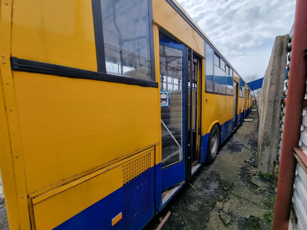 To już historia! Stare autobusy ze Starachowic na sprzedaż